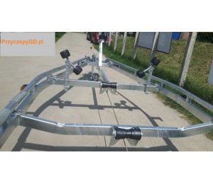 Wspornik koła zapasowego do przyczepy podłodziowej